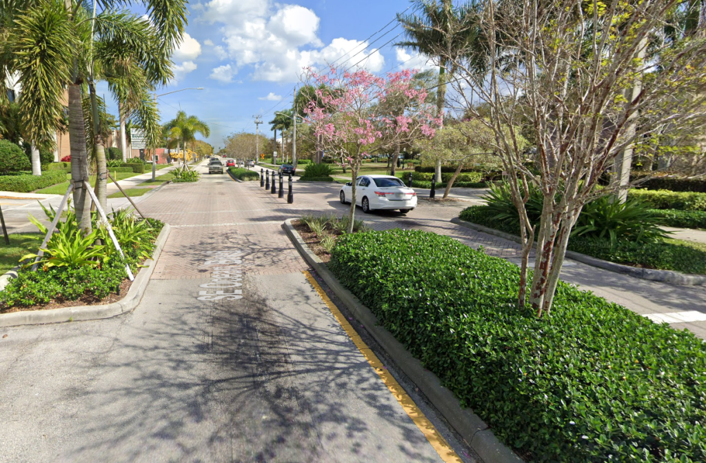 Photo of raised crosswalk on Ocean Boulevard in front of Memorial park.